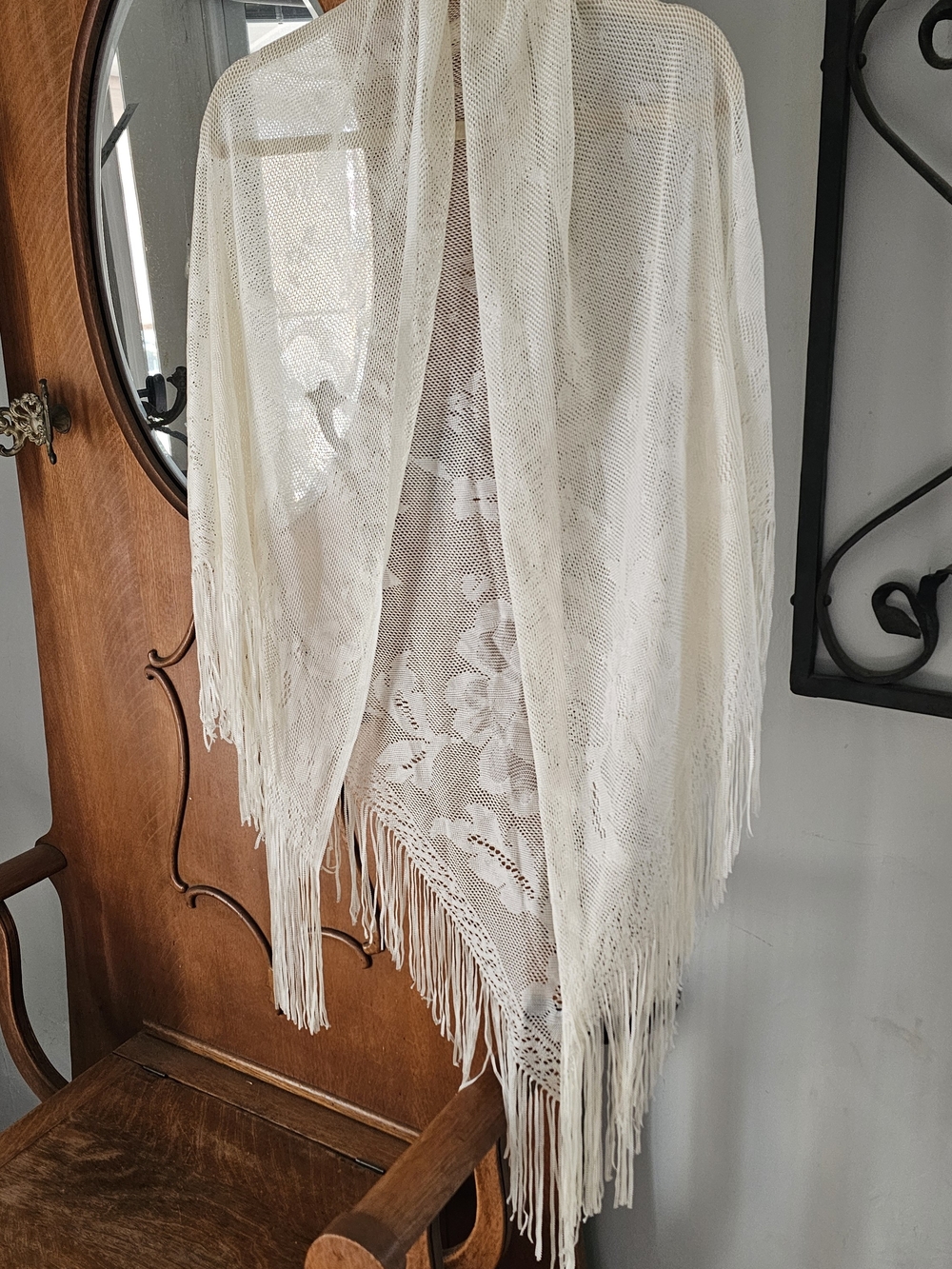 Ivory Floral Lace Triangle Shawl Long Fringe Bridal Mantilla Wrap
